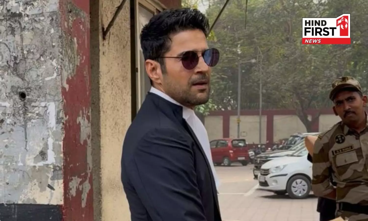 Is This the Start of Something New? Rajeev Khandelwal’s Bandra Sighting Has Everyone Talking Is This the Start of Something New? Rajeev Khandelwal’s Bandra Sighting Has Everyone Talking