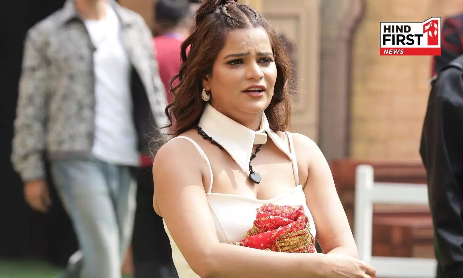 The 50 Contestant Archana Gautam brings divine faith into ‘The 50’, carries Mata Ki Chunni inside the house