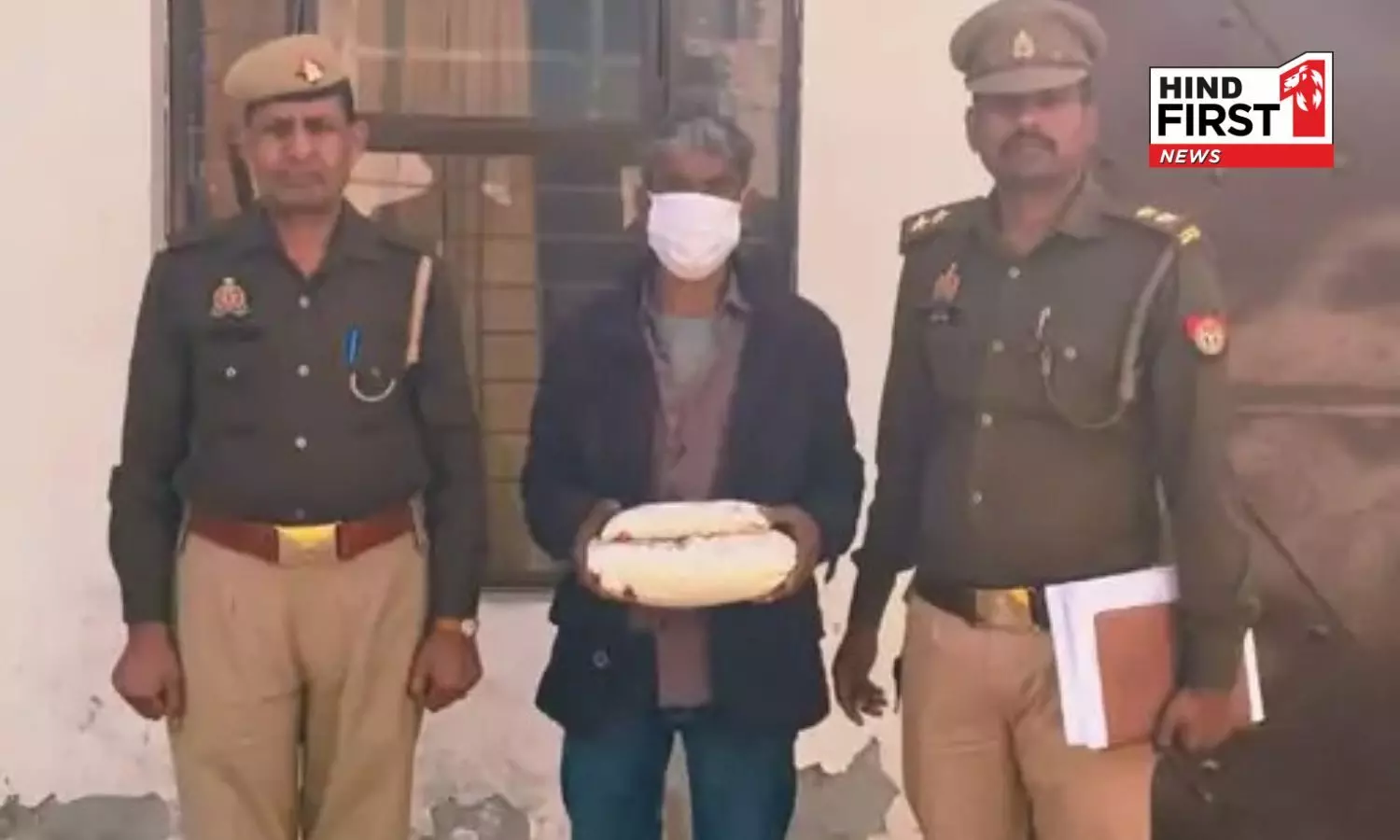 Drug Peddler arrested with marijuana by Greater Noida police Drug Peddler arrested with marijuana by Greater Noida police