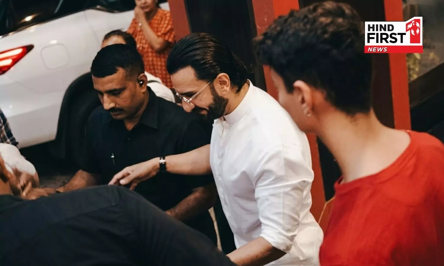 Ranveer Singh Pays Tribute to Keshav Baliram Hedgewar, Visits RSS Headquarters Ranveer Singh Pays Tribute to Keshav Baliram Hedgewar, Visits RSS Headquarters