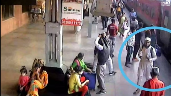 Most wanted in India Ikramul Haque a suspected Al Qaeda terrorist arrested in Bangladesh