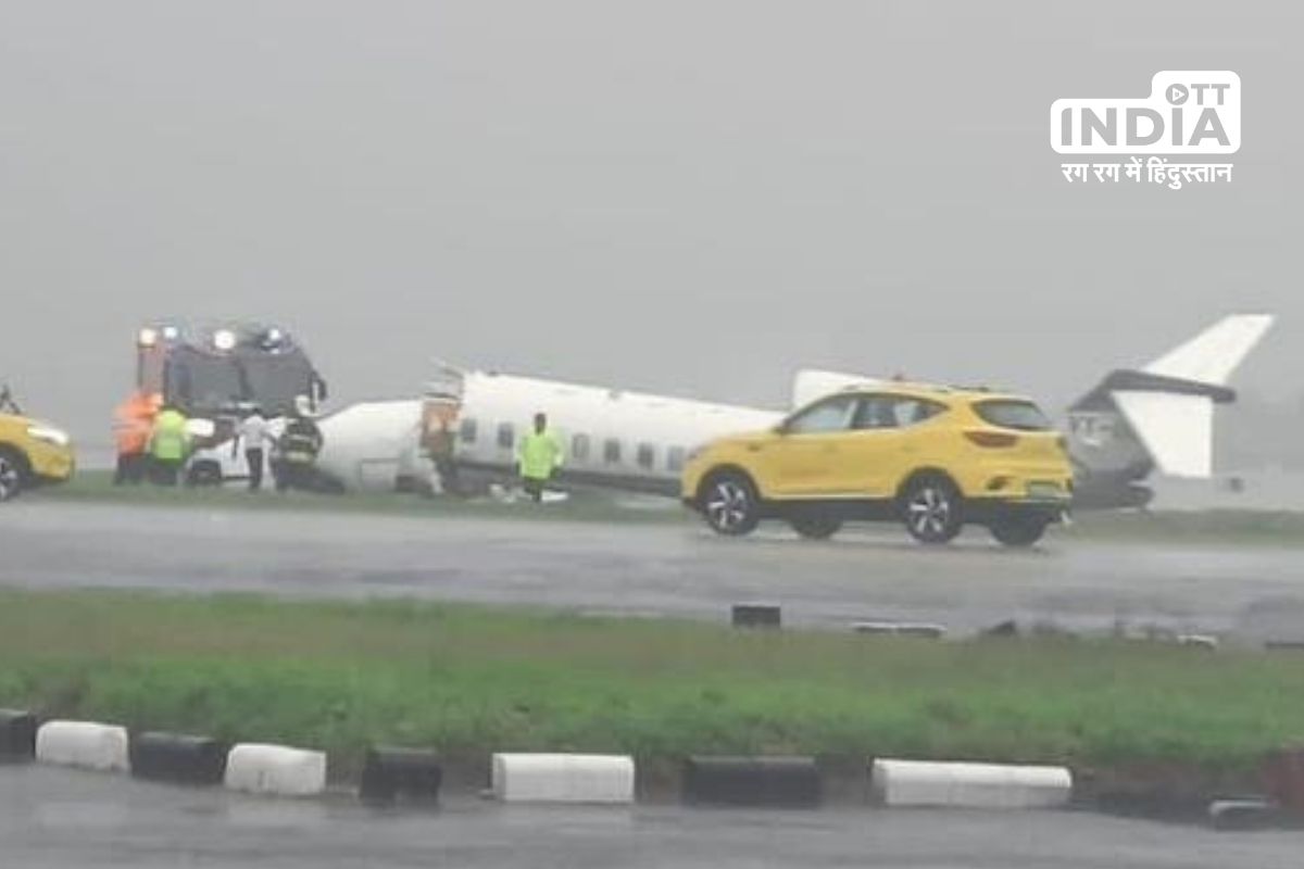 Private plane crashed in Mumbai, 8 injured