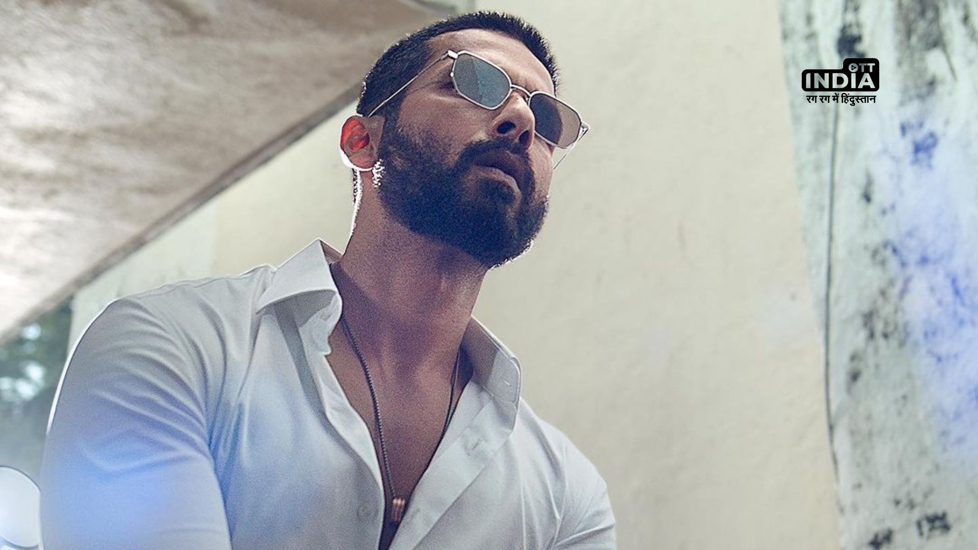 Shahid Kapoors Deva unveils cop look, promises Dussehra delight in 2024