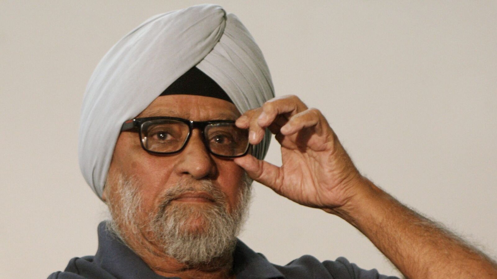 At the age of 77, Indian cricket team captain Bishan Singh Bedi passed away