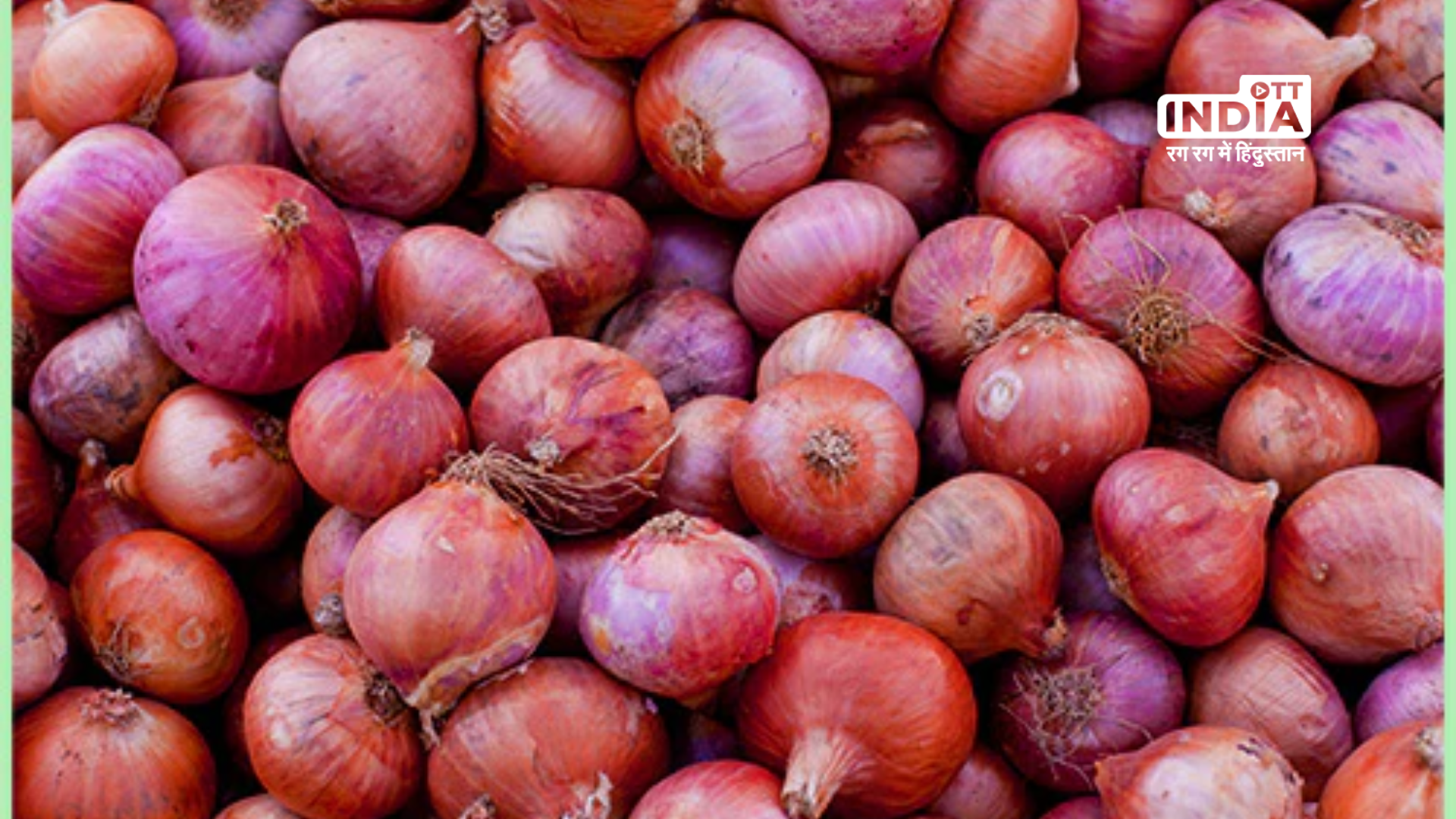 In Delhi, onion prices have raised, reaching Rs.60 to Rs.70 per kilogram