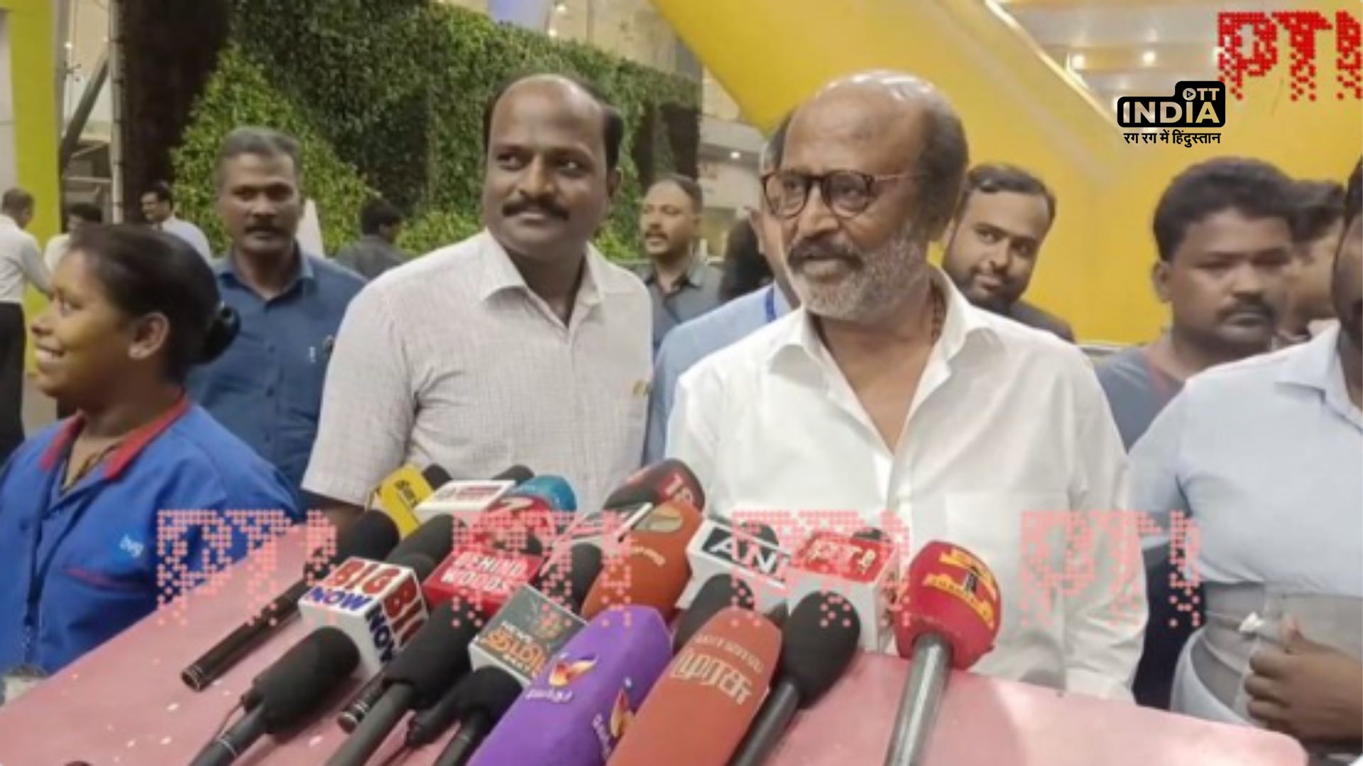 Superstar Rajinikanth believes India will win the World Cup final against Australia