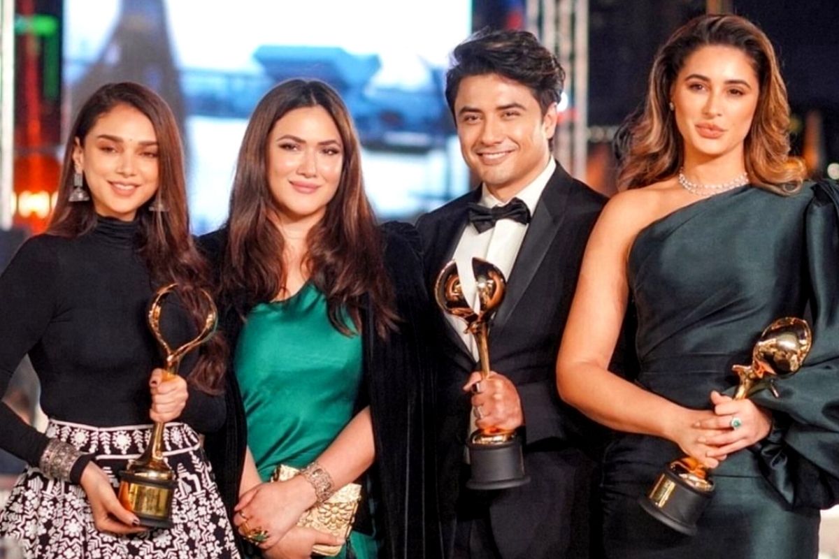 Aditi Rao ydari with Nargis Fakhri, Ali Zafar and his wife