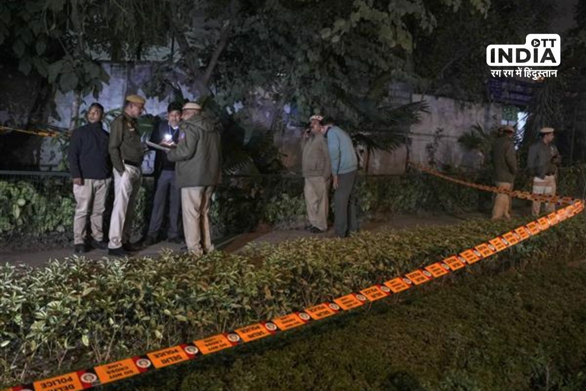 Blast near Israeli Embassy in Delhi, letter containing the words-Palestine and Israel found
