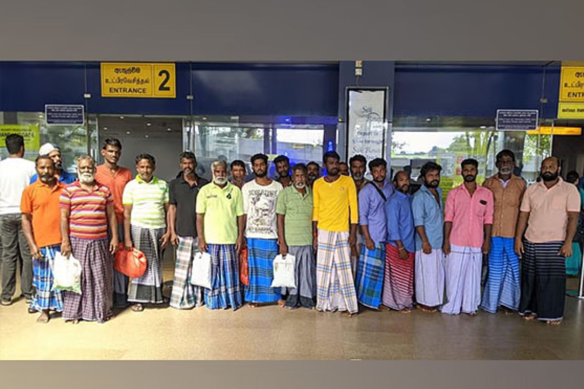Warm welcome for repatriated Fishermen at Chennai airport