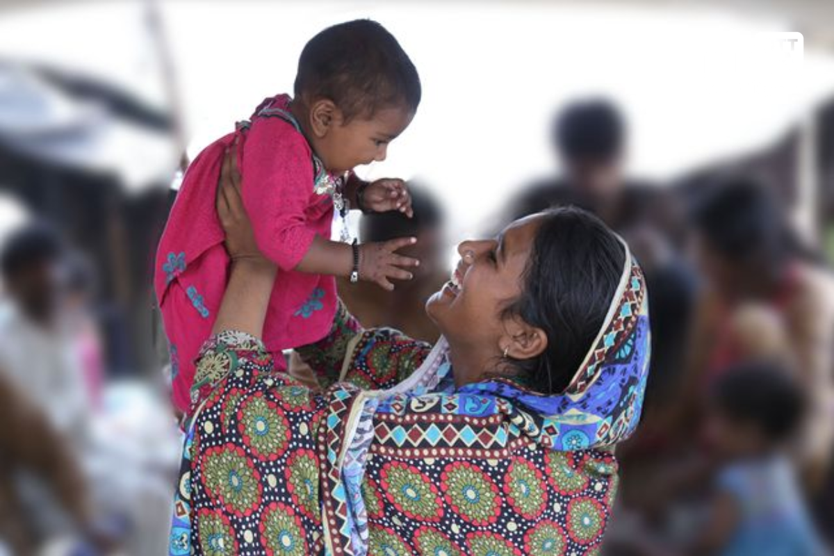 Maharashtra Makes Mothers Name Mandatory in Government Documents