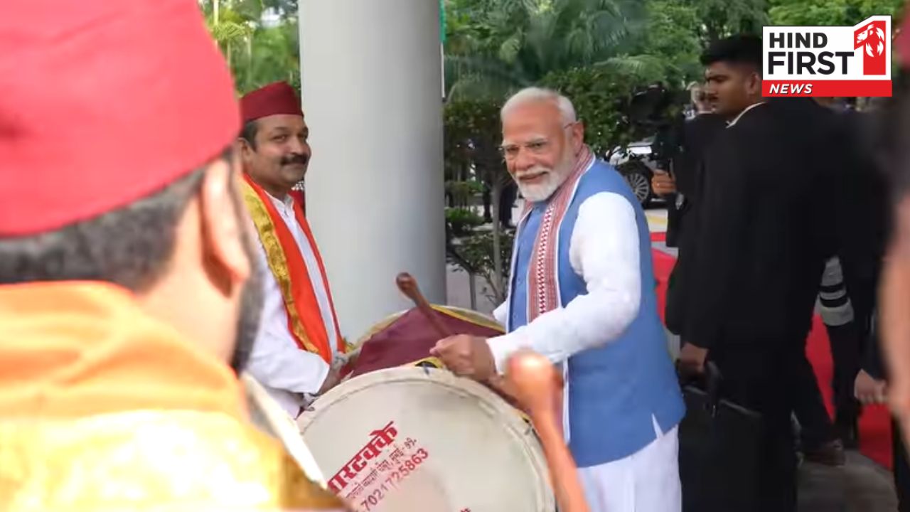 PM Modi Celebrates Navratri with Dhol at Jagdamba Mata Temple PM Modi Celebrates Navratri with Dhol at Jagdamba Mata Temple