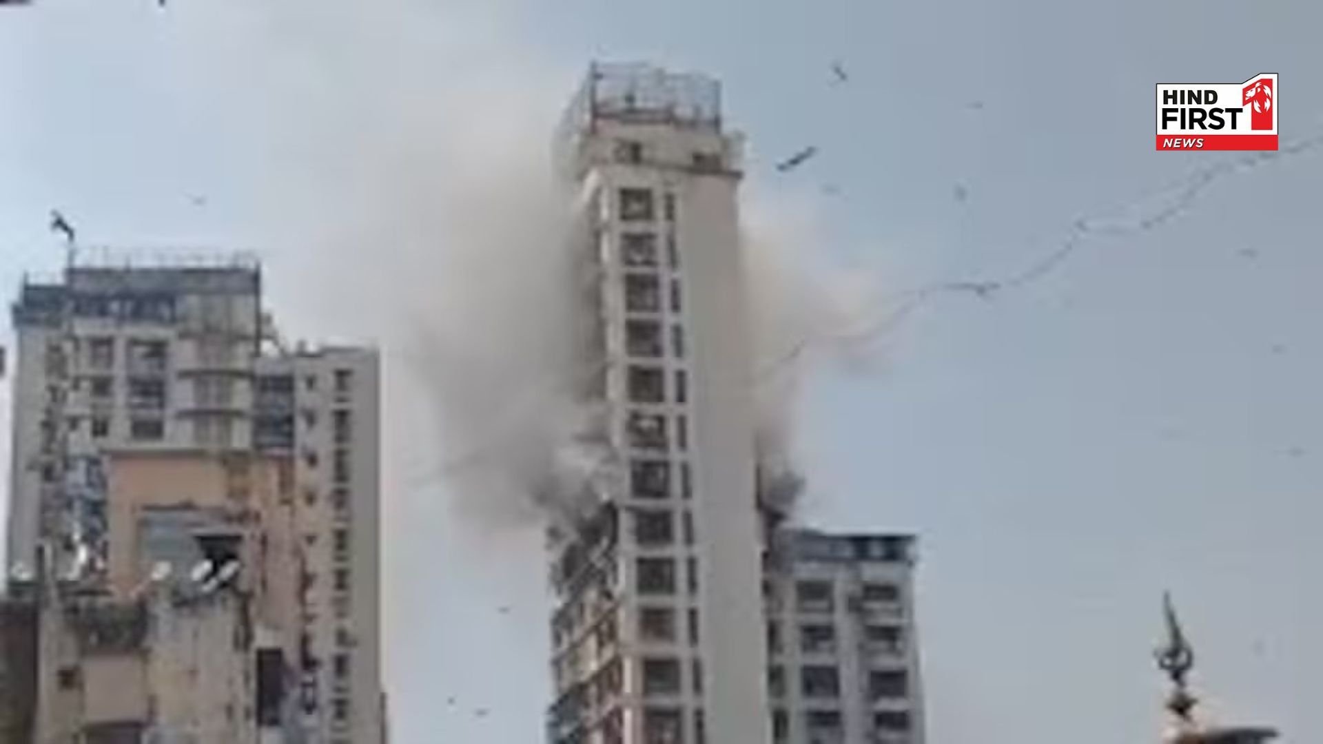 Massive fire in a multi-storey building in Dongri, Mumbai