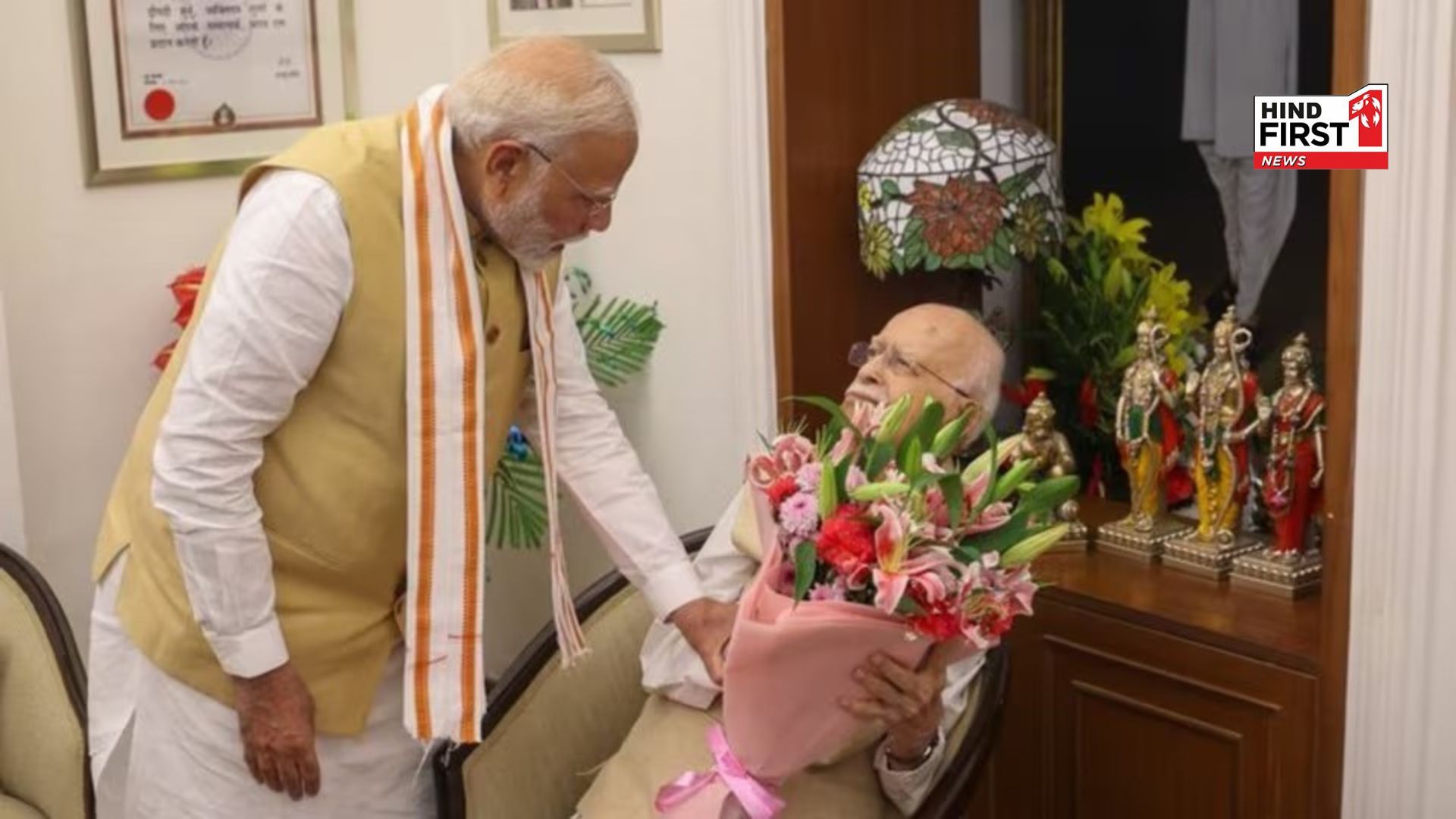 LK Advani turns 97, PM Modi went to his residence to greet him on his birthday