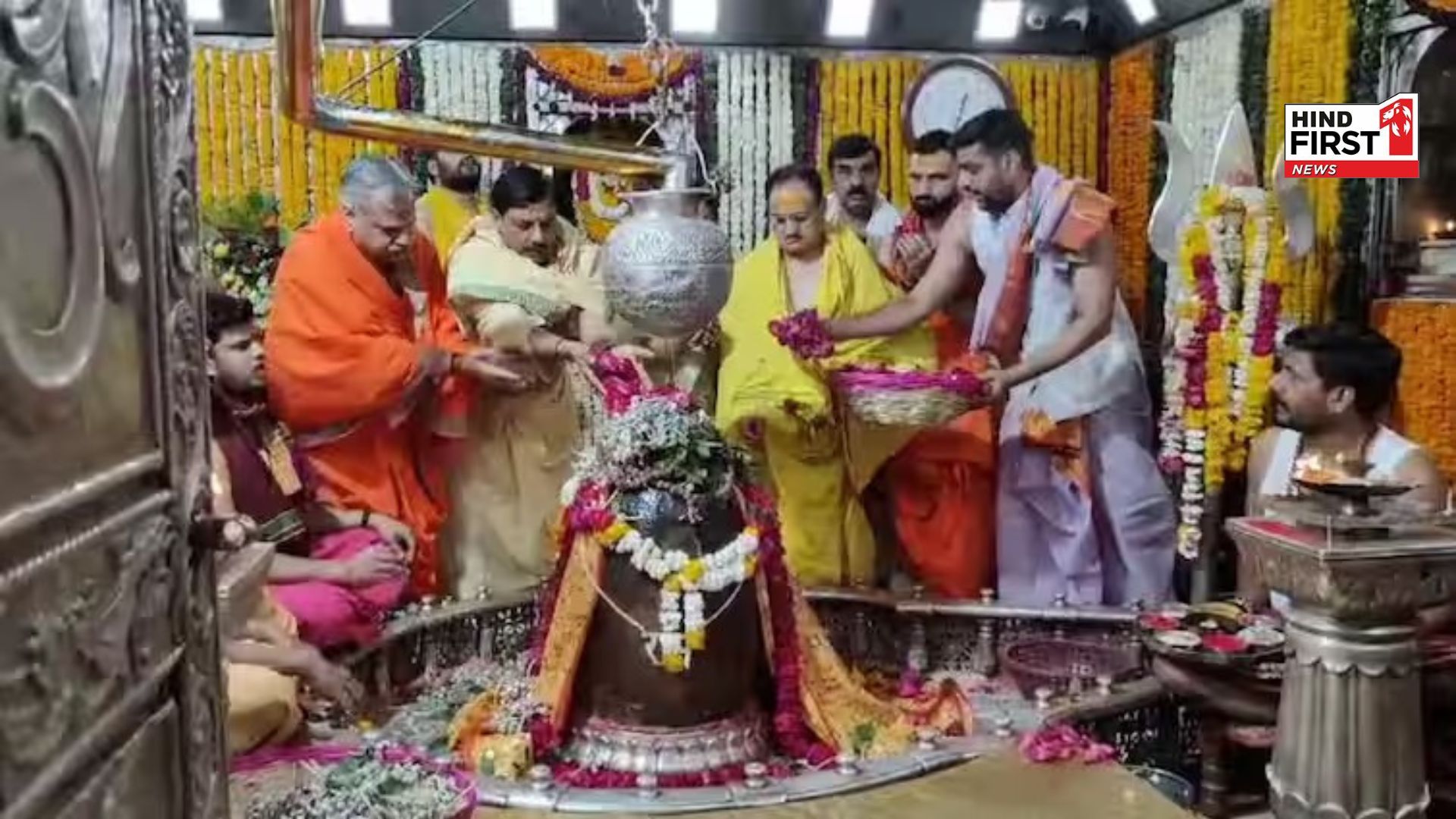 JP Nadda performed Puja at Mahakal Temple, inaugurated Laddu Prasadi ATM machine