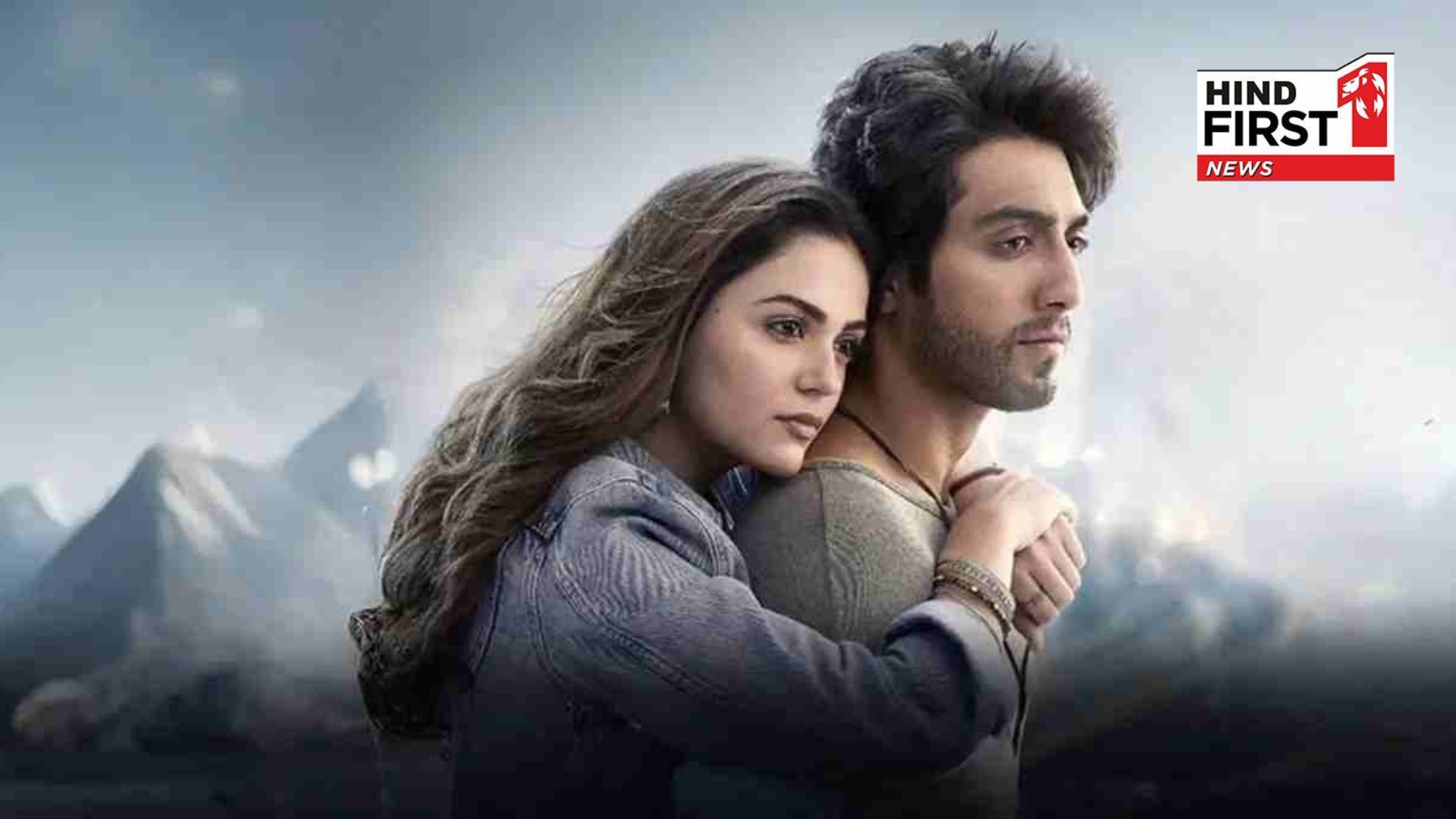 Ahan-Aneets chemistry seen in Saiyara success bash: Both were seen lost in each other