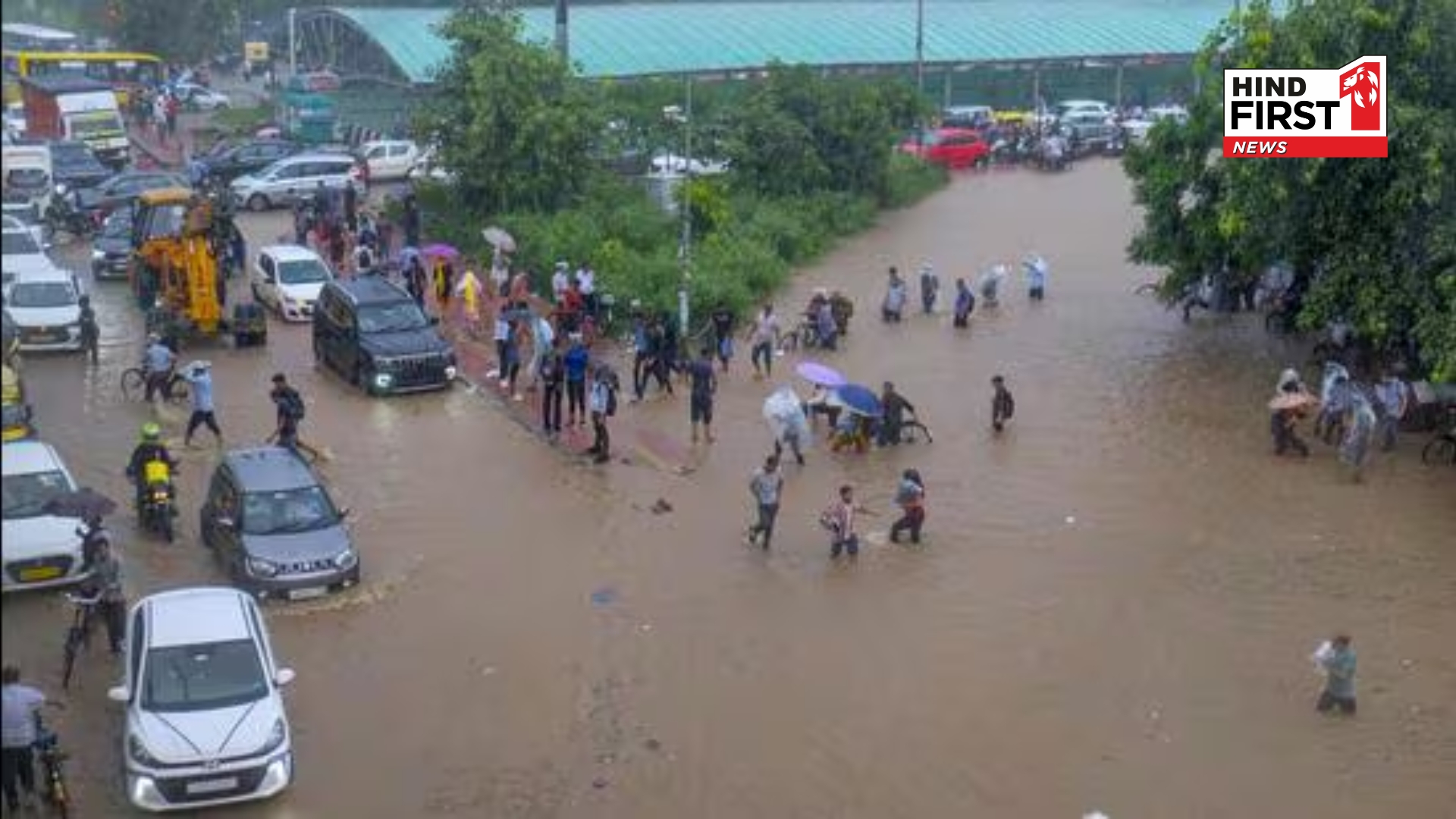Gurugram on Alert After 160 mm Rainfall; Schools, Offices Go Online Gurugram on Alert After 160 mm Rainfall; Schools, Offices Go Online