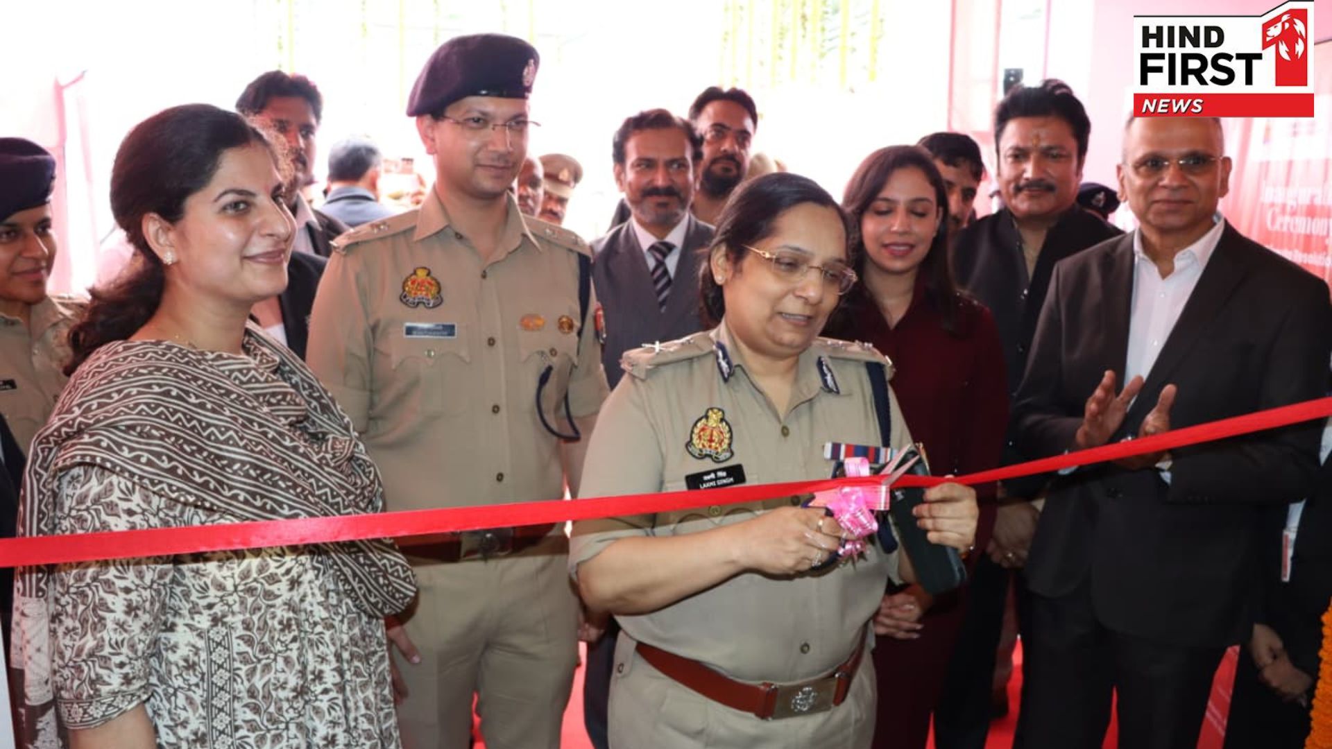 Noida: Police Commissioner Laxmi Singh inaugurated third solution center of  FDRC