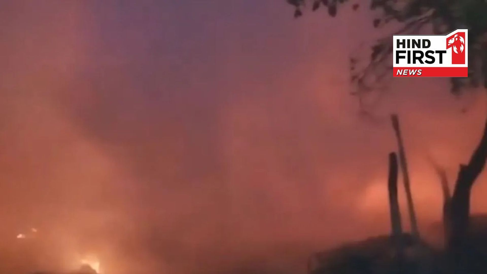 Delhi Fire: Massive fire broke out in the slums in the Rani Garden of ​​Geeta Colony