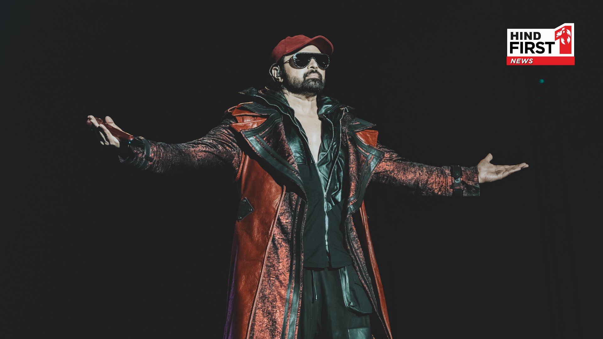 Rockstar Himesh Reshammiya Creates a Mind-Blowing Fan Frenzy in Dubai with Cap Mania Tour, Audience’s Massive Hysteria Mirrors His Global Superstardom