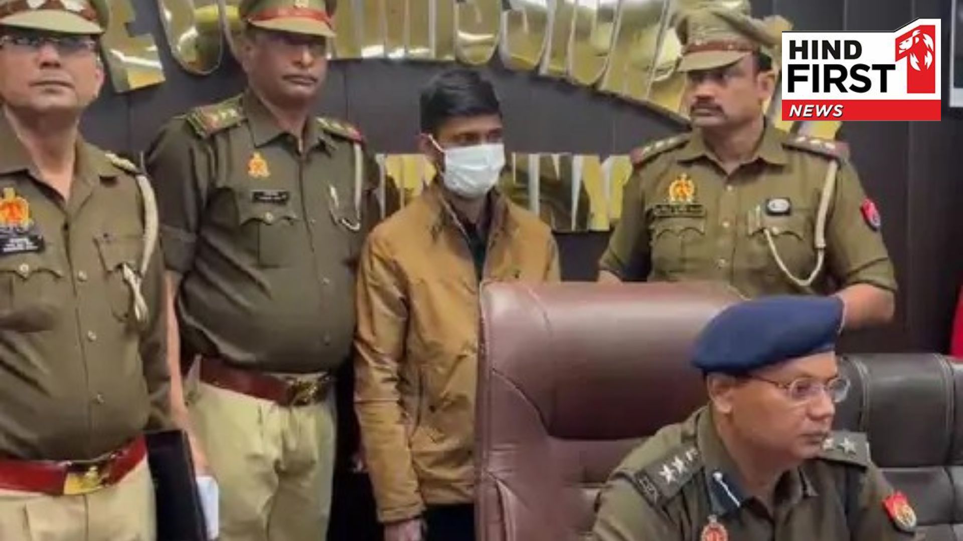 Fake Call Center Busted In Noida, Cheated 200 People with jobs in multinational companies